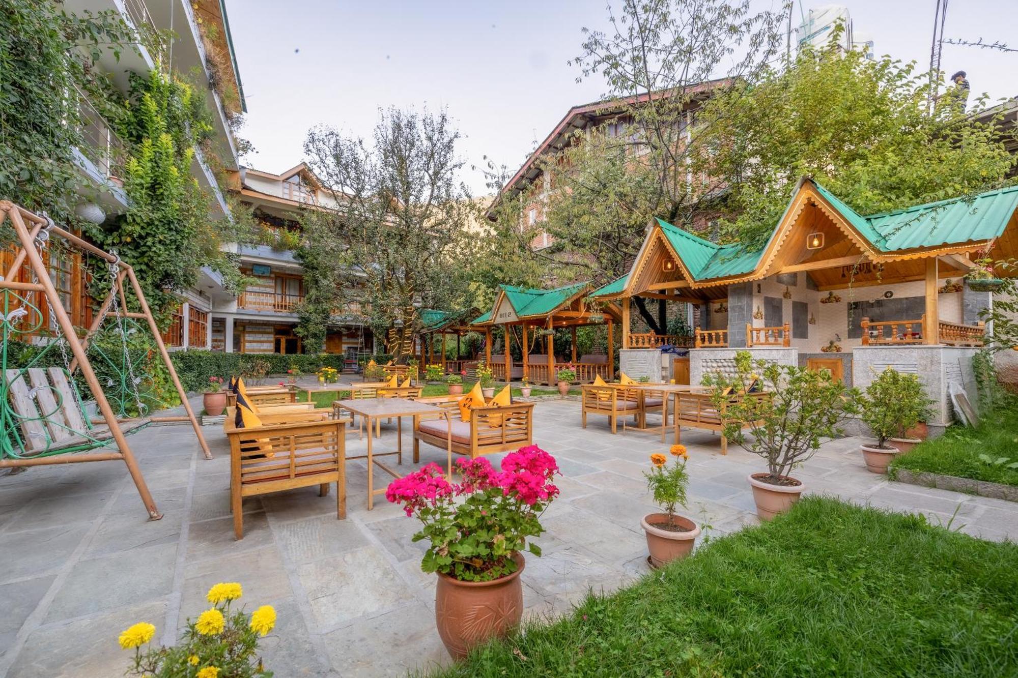 Hide-In Old Manali Hotel ภายนอก รูปภาพ